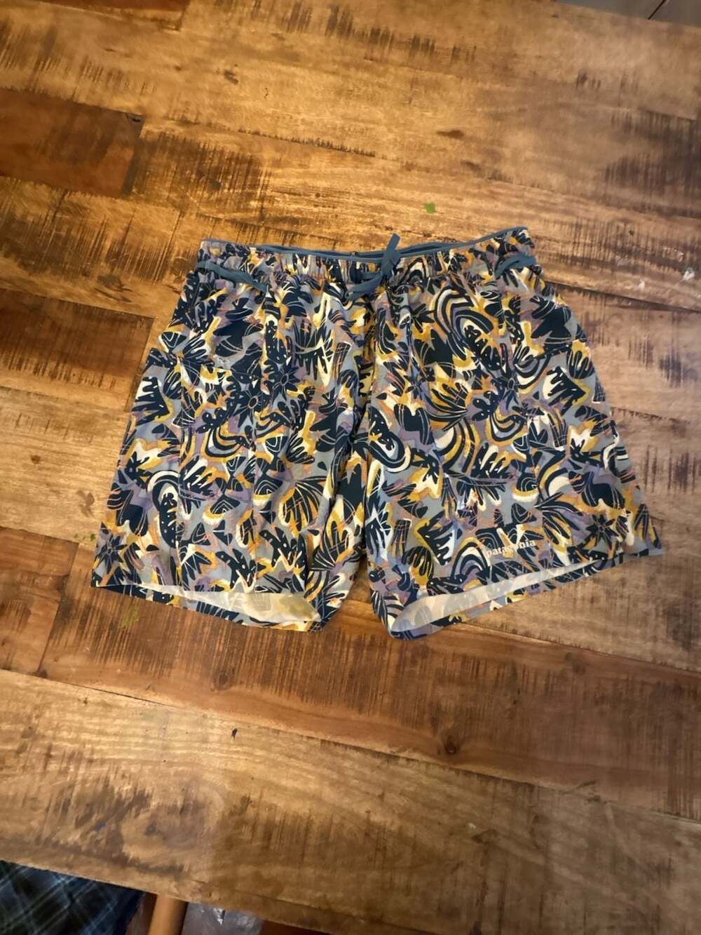 Women's Patagonia Baggies 5” M Water Repellent Swim Shorts